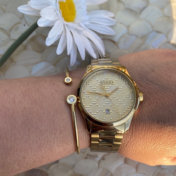 Authentic Gucci 126.4 Stainless Steel Men's Watch (a233) - Picture 8 of 16